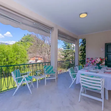 Sleeps 5 Wifi Appartement