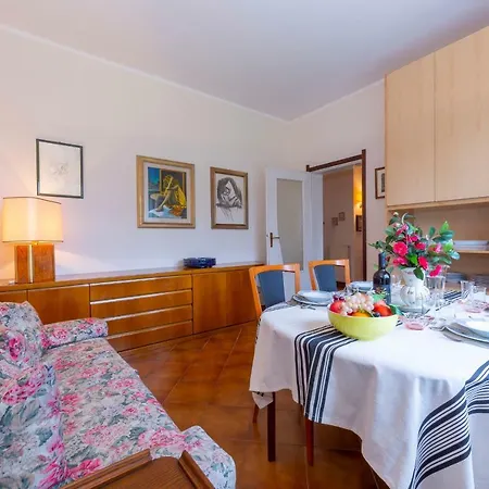 Sleeps 5 Wifi Castelveccana